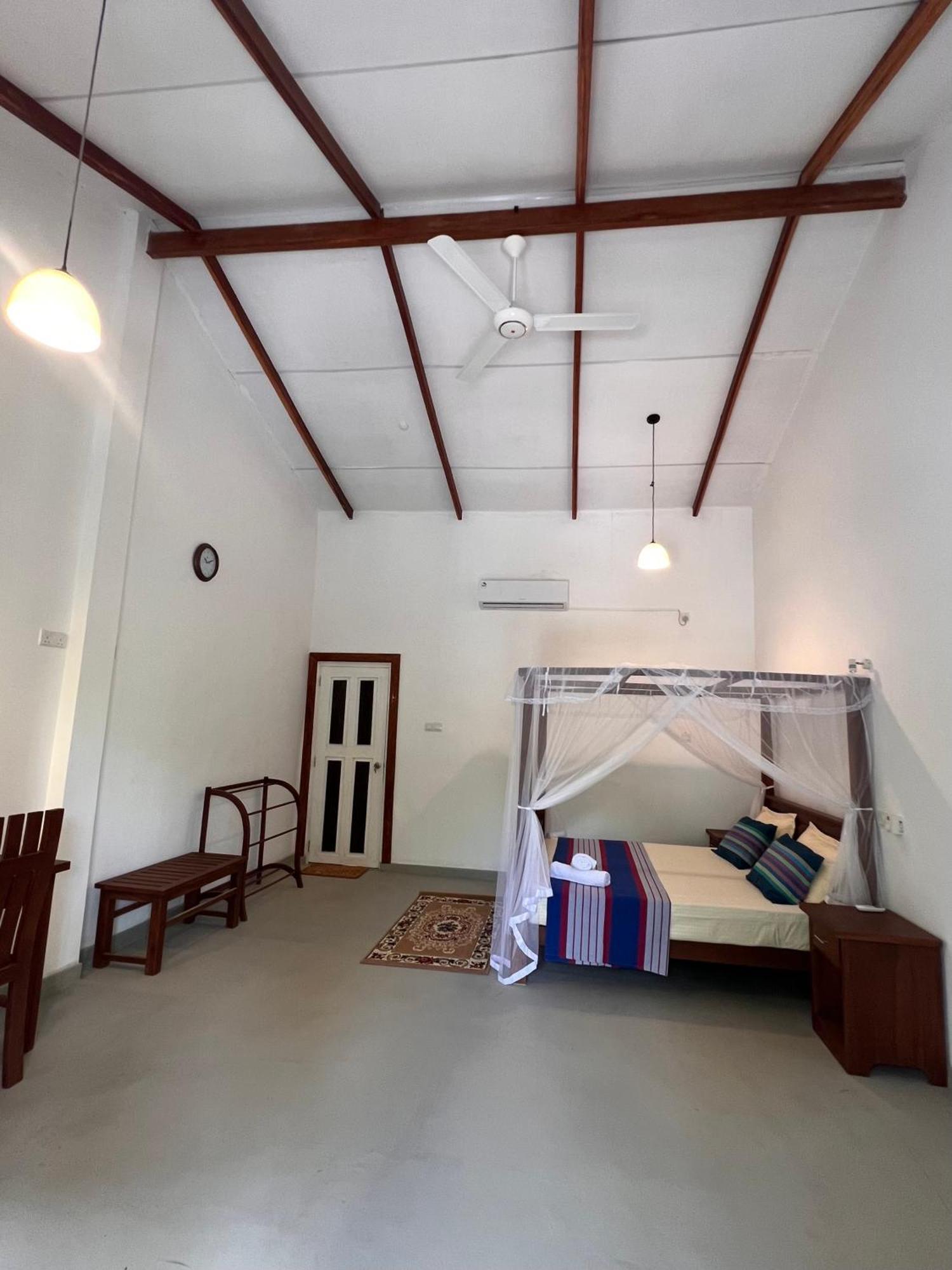 Tembo Cottage Wilpattu Exterior photo